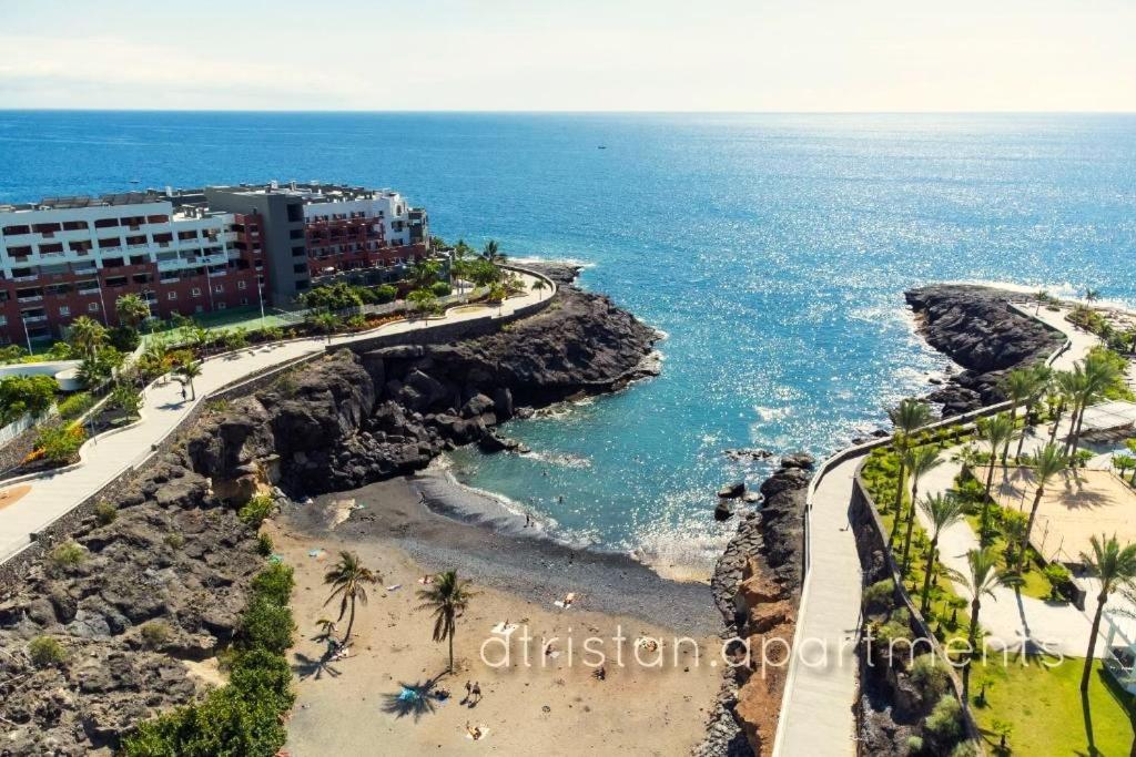 Skyline View Apartment - Free Private Parking Including & Guest Bonus Costa Adeje  ภายนอก รูปภาพ