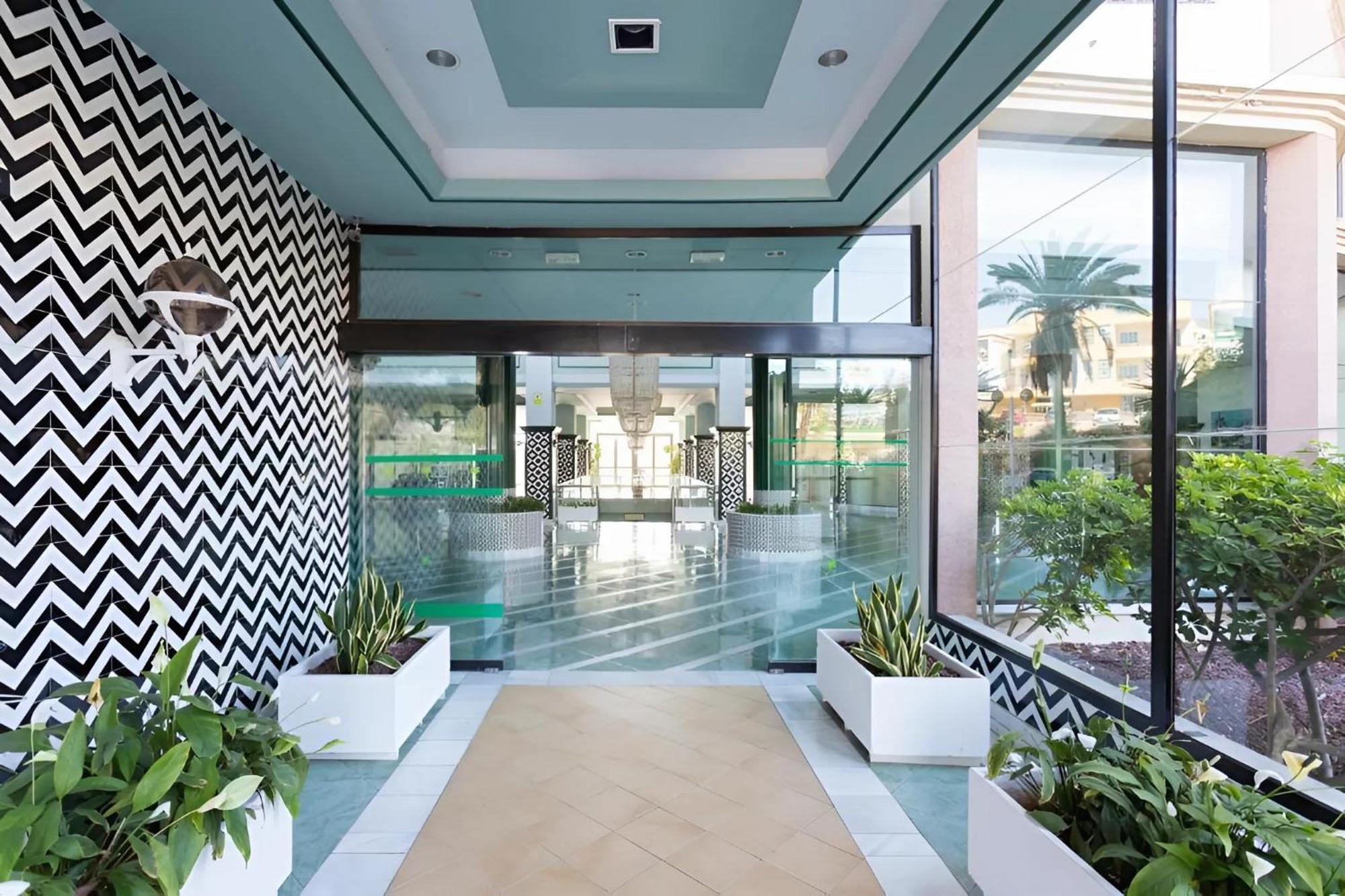 Skyline View Apartment - Free Private Parking Including & Guest Bonus Costa Adeje  ภายนอก รูปภาพ